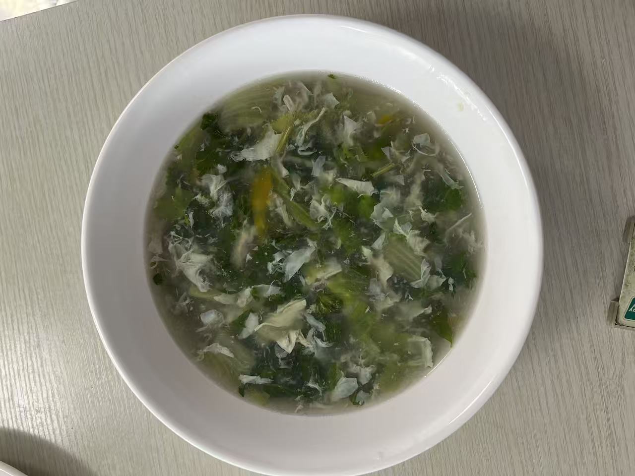鸡蛋白菜紫萝卜汤