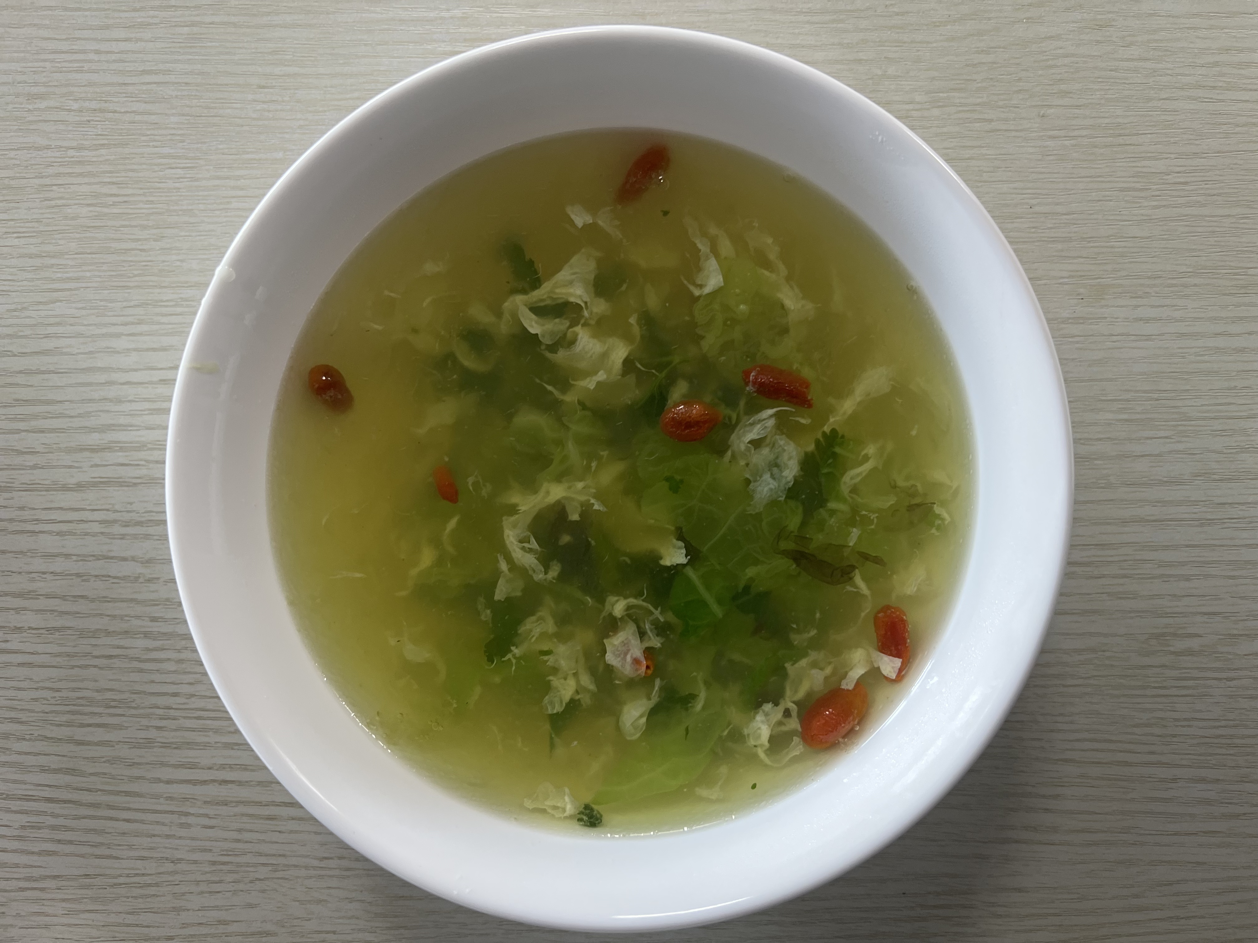 青菜鸡蛋枸杞汤