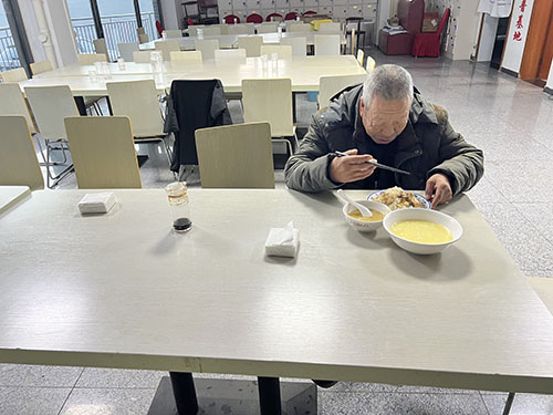 晚餐现场1