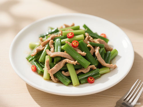 肉丝炒韭菜