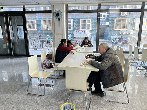 午餐现场3