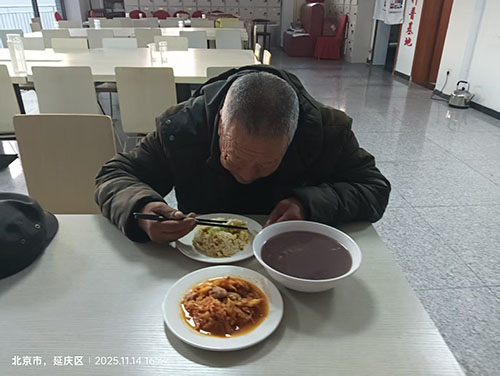 晚餐现场1